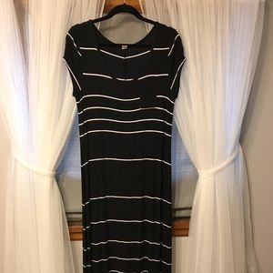 Old Navy Maxi dress